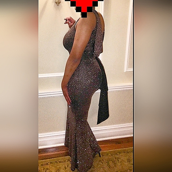 Size 4 Black with golden glitter elegant dress - Picture 3 of 4